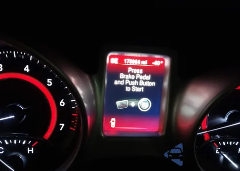 2015 Dodge Journey R/T z USA, uszkodzony, nr VIN 3C4PDDEG0FT633898